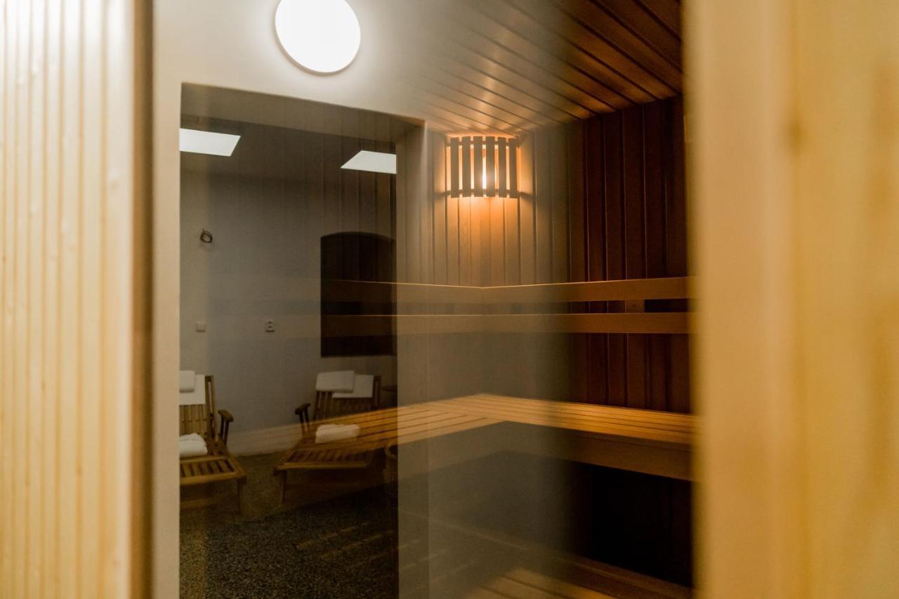Na Kopecku Ad 1795 - Penzion S Restauraci A Wellness V Podkrkonosi Двур-Кралове-над-Лабем Экстерьер фото