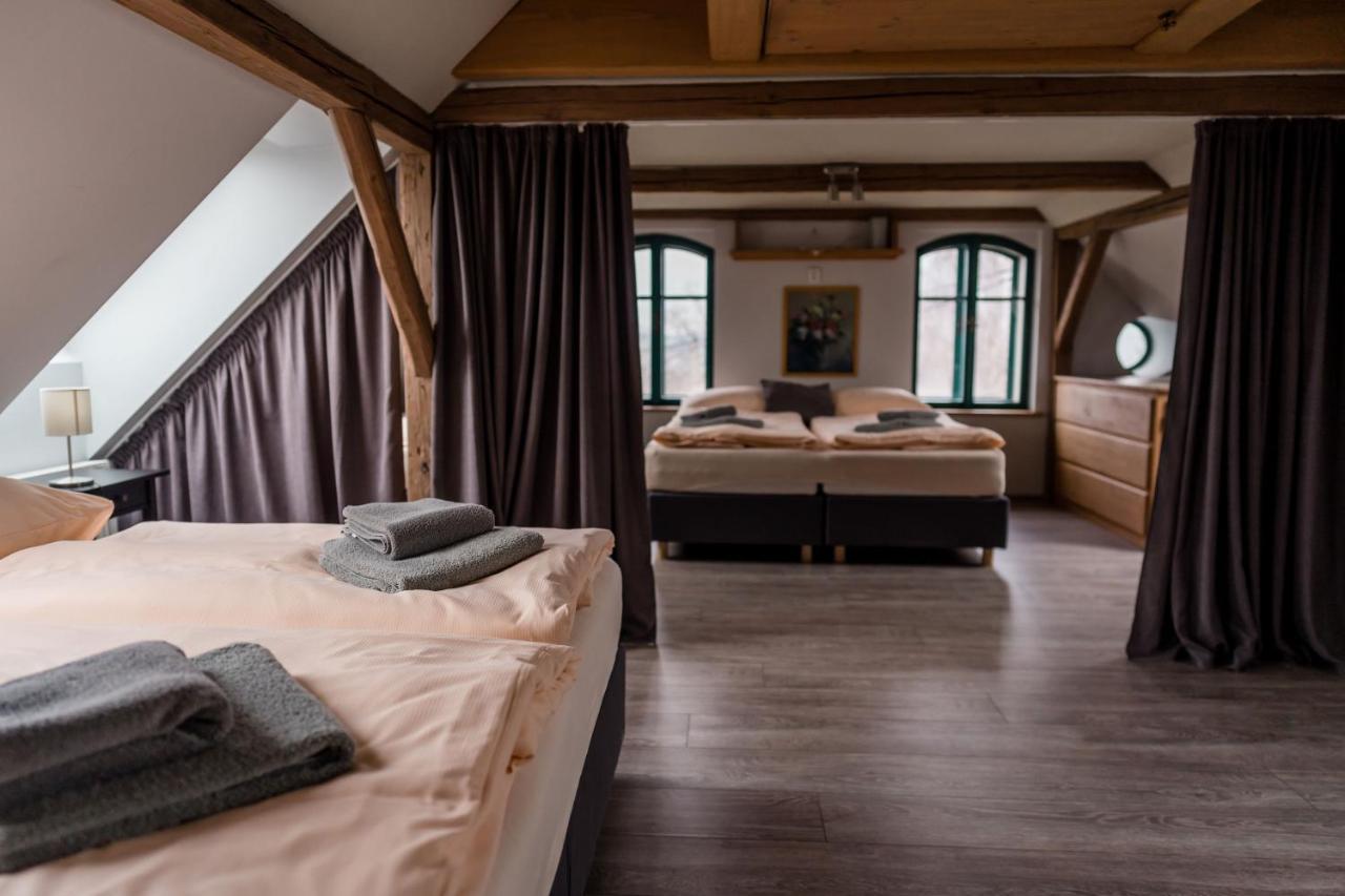 Na Kopecku Ad 1795 - Penzion S Restauraci A Wellness V Podkrkonosi Двур-Кралове-над-Лабем Экстерьер фото